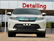 Toyota Harrier 2.5 Hybrid 4WD 2018 White for sale