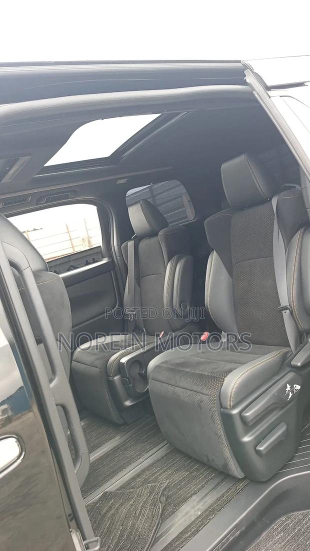 Toyota Alphard 2020 Black