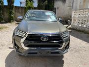 Toyota Hilux 2020 Gray for sale
