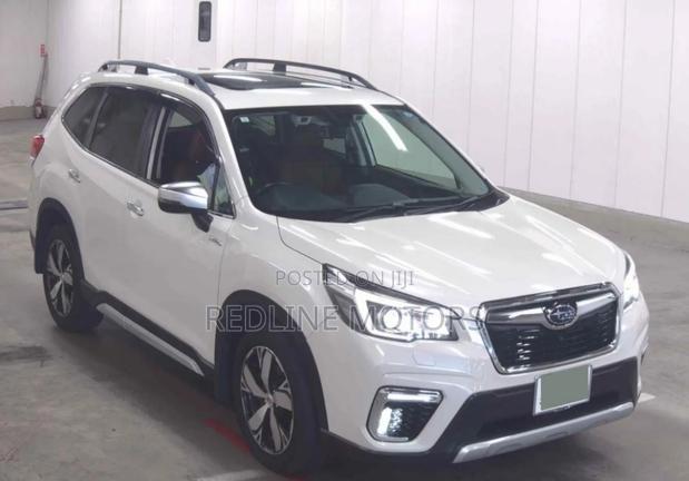 Subaru Forester Premium AWD 2019 Pearl