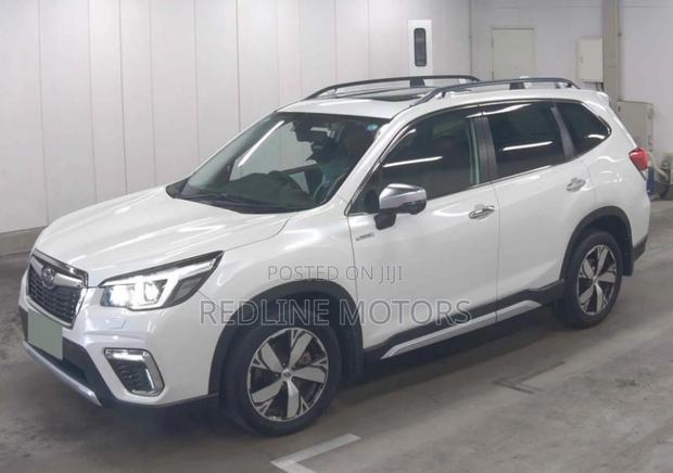 Subaru Forester Premium AWD 2019 Pearl