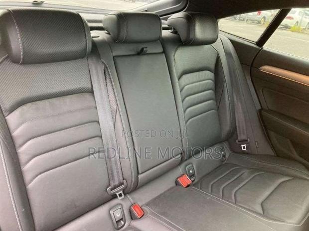 Volkswagen Arteon 2.0T SE R-Line w/19 AWD 4MOTION 2019 Gold