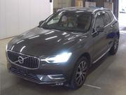 Volvo XC60 T5 Momentum AWD 2018 Gray for sale