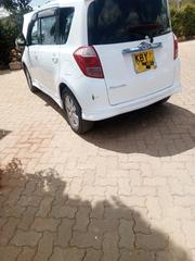 Toyota Ractis 2006 White for sale