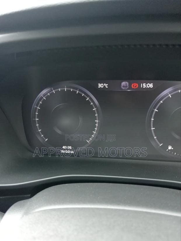 Volvo XC40 2019 White