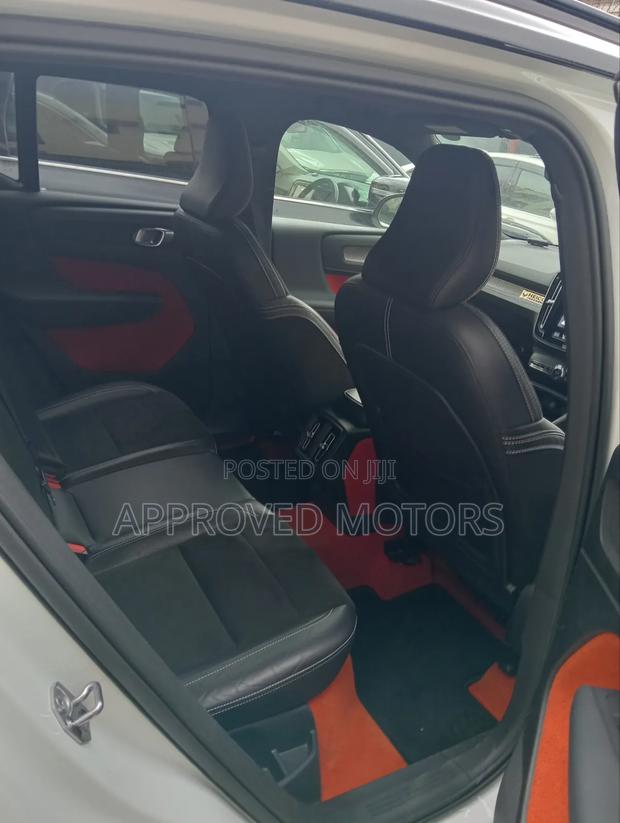 Volvo XC40 2019 White