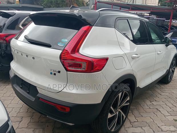 Volvo XC40 2019 White