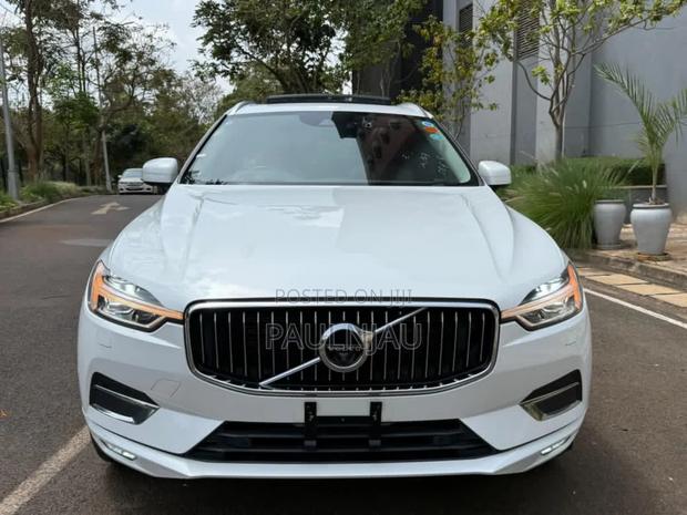 Volvo XC60 2018 White