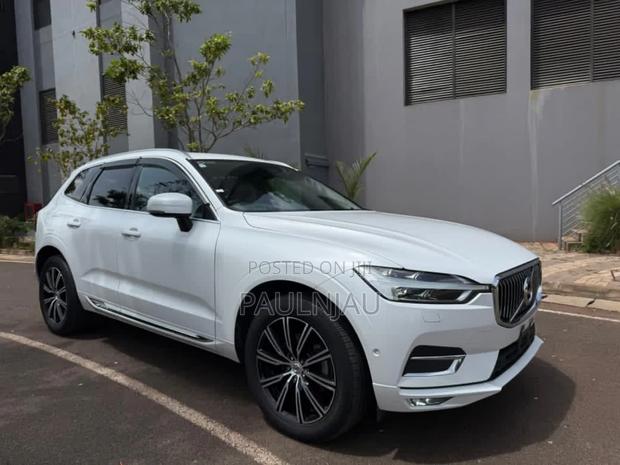 Volvo XC60 2018 White