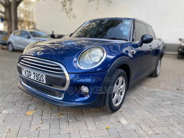 Mini Cooper 2016 Blue