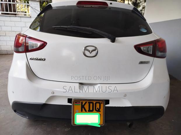 Mazda Demio 2018 White