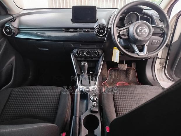 Mazda Demio 2018 White