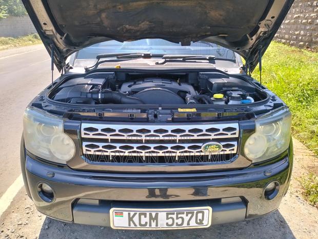 Land Rover Discovery 2010 Black