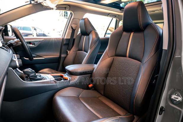 Toyota RAV4 2019 Green