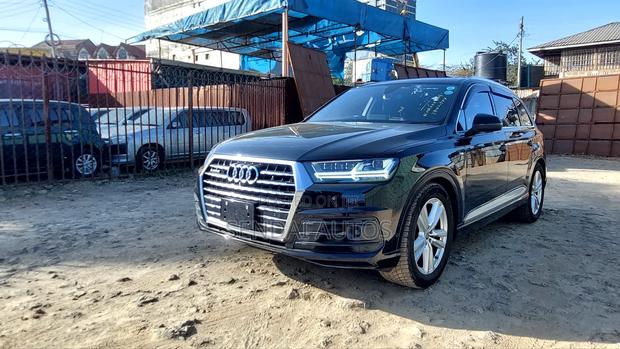 Audi Q7 2018 Black