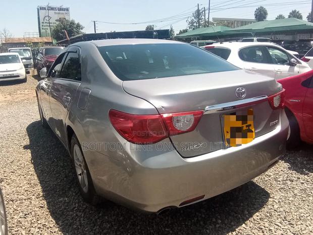 Toyota Mark X 2.5 RWD 2011 Gray