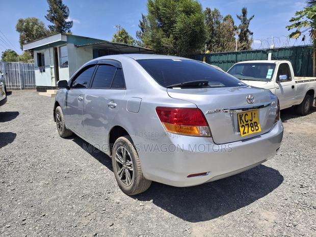 Toyota Allion 2010 Silver