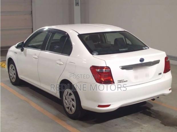 Toyota Axio 1.5 G 2WD 2018 White