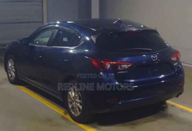 Mazda Axela 2018 Blue