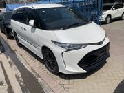 Toyota Estima 2018 White for sale