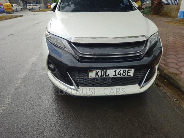 Toyota Harrier 2018 White