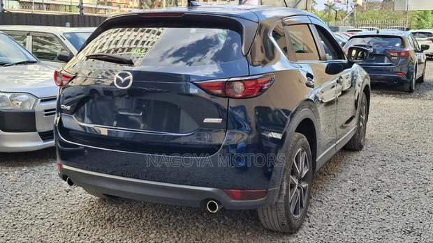 Mazda CX-5 2018 Blue