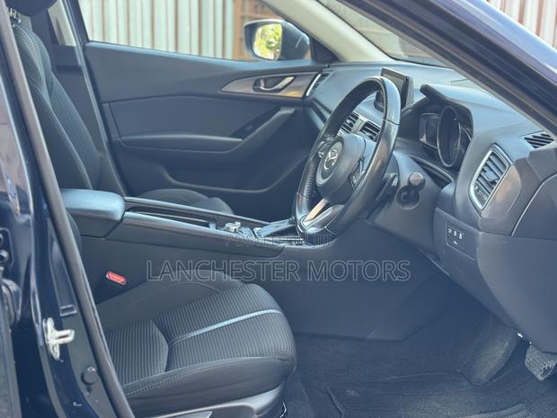 Mazda Axela 2019 Blue