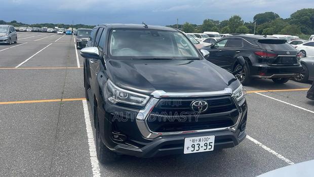 Toyota Hilux 2020 Black