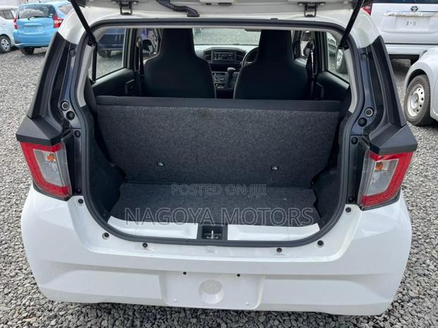 Daihatsu Mira 2018 White