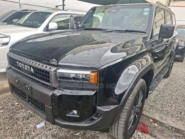 Toyota Land Cruiser Prado 2.8 2024 Black