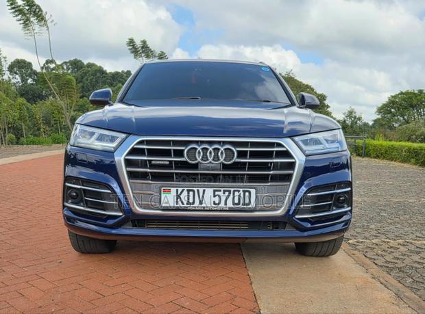 Audi Q5 2018 Blue