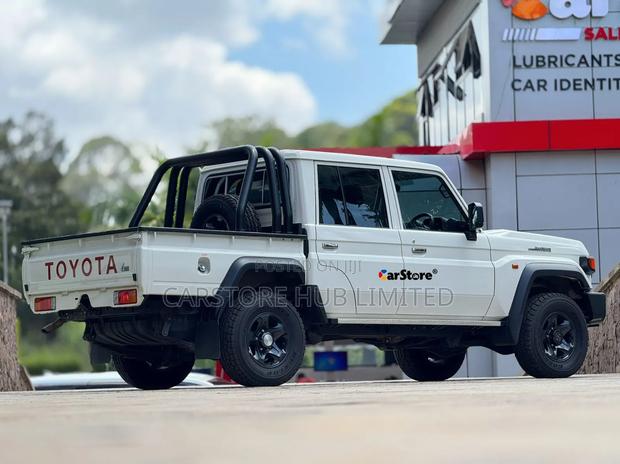 Toyota Land Cruiser 79 Series 2024 White