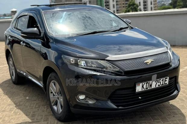 Toyota Harrier 2.0 2014 Black