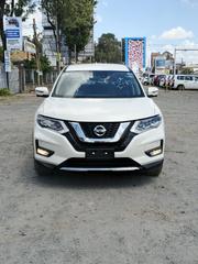 Nissan X-Trail 2018 White for sale