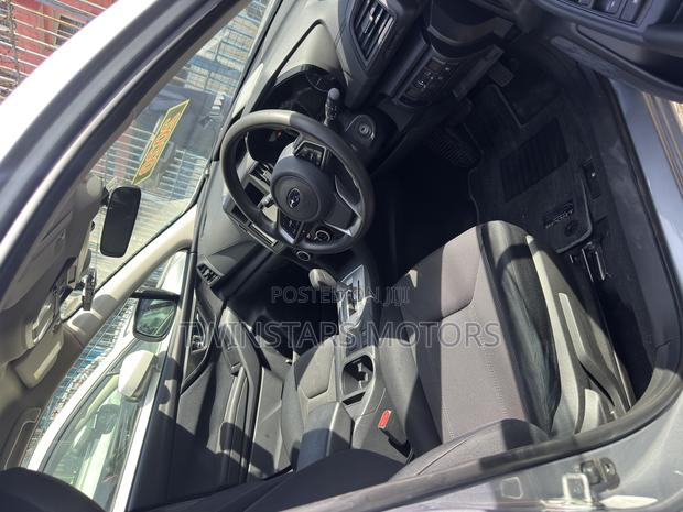 Subaru Impreza Base AWD Hatchback 2020 Silver
