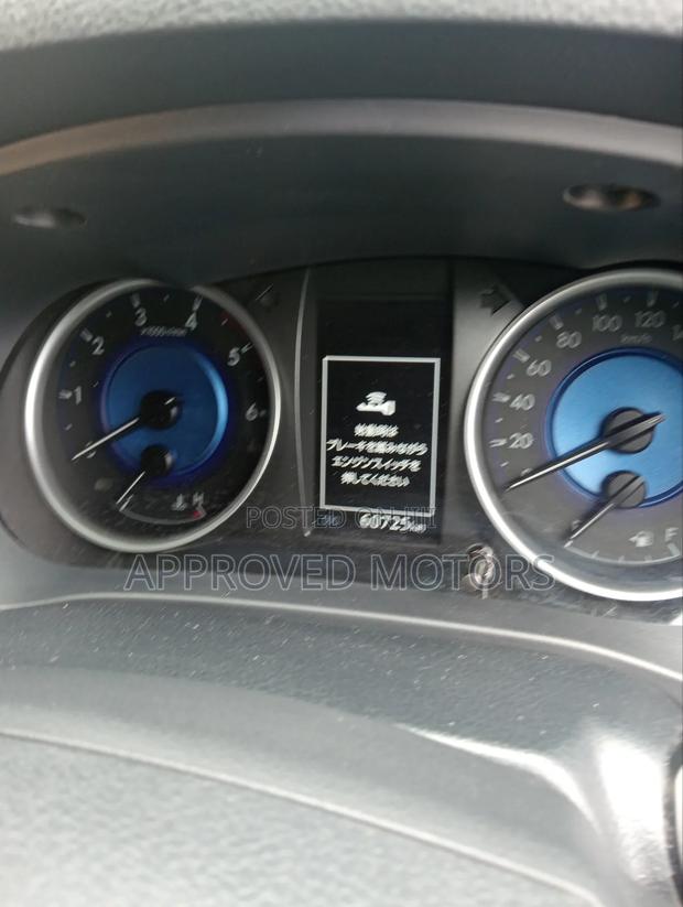 Toyota Hilux 2019 Blue