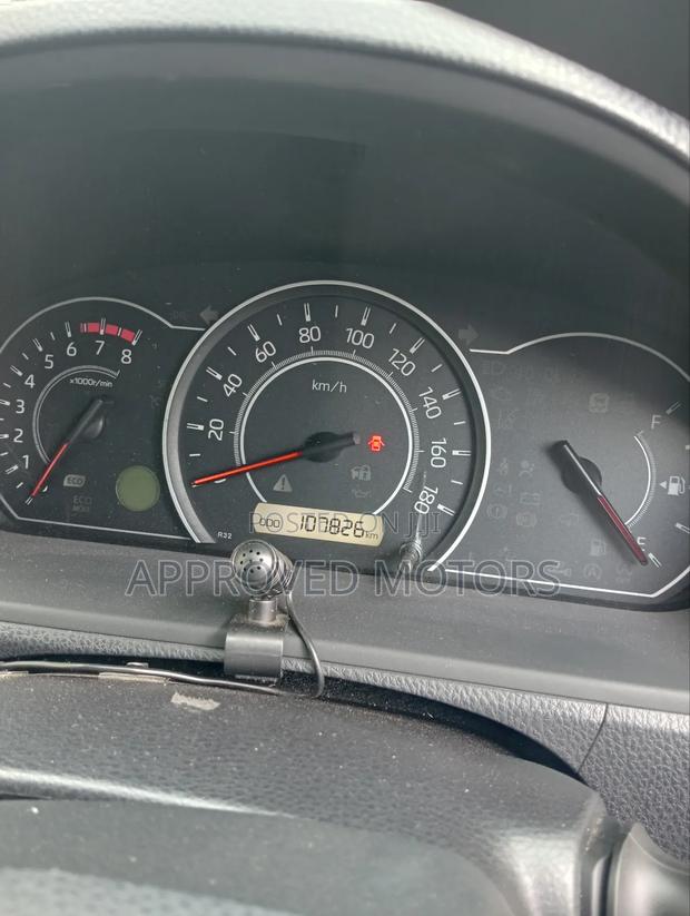 Toyota Voxy 2019 White