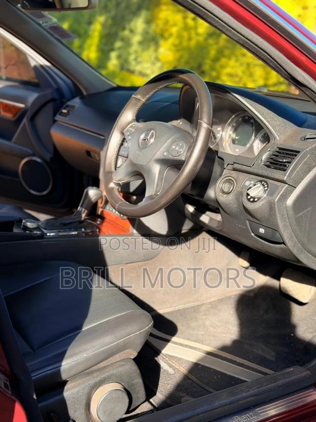 Mercedes-Benz C200 2007 Burgundy