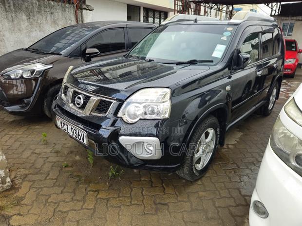 Nissan X-Trail 2013 Black