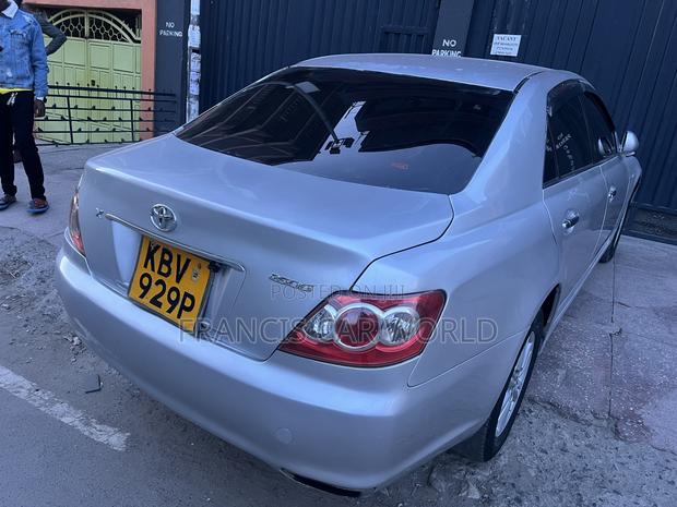Toyota Mark X 2006 Silver