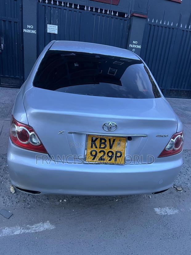 Toyota Mark X 2006 Silver
