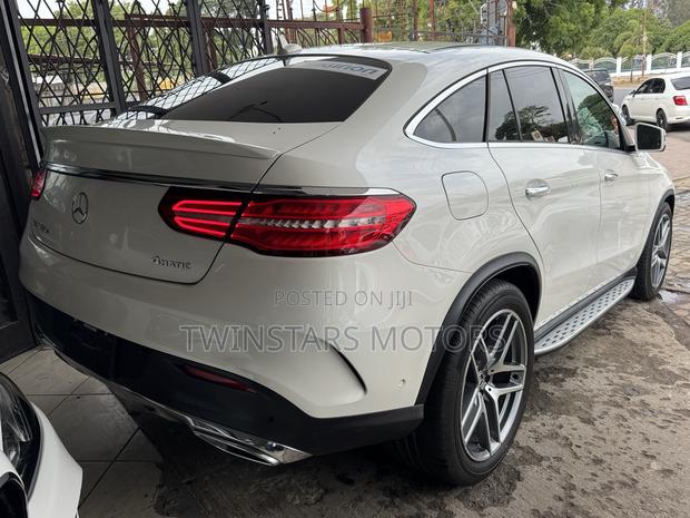 Mercedes-Benz GLE-Class GLE 350d 4MATIC 2019 White
