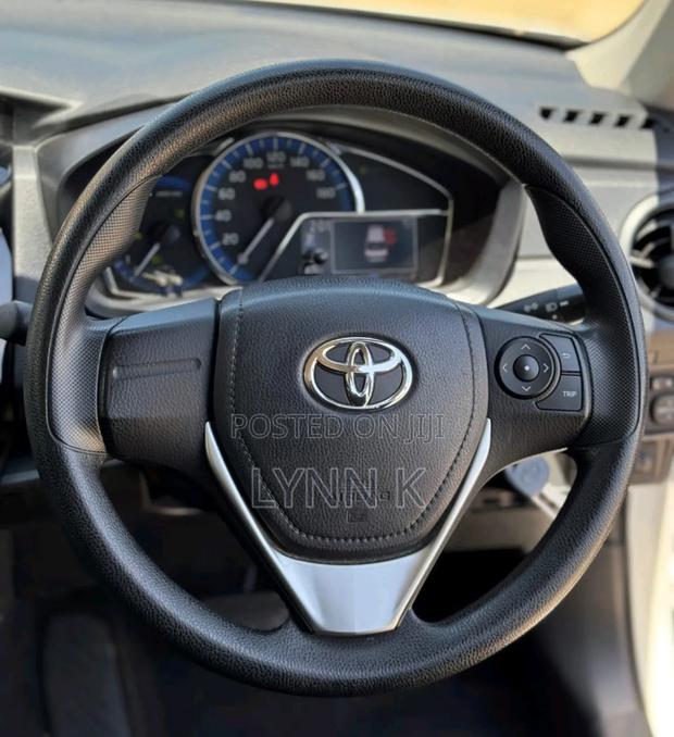 Toyota Axio 2018 White