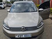 Volkswagen Touran 2018 Brown for sale