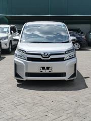 Toyota Voxy 2018 Silver for sale
