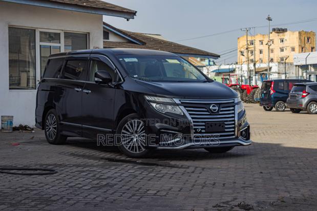 Nissan Elgrand 2018 Black