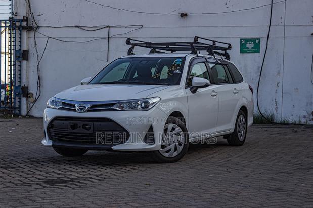Toyota Corolla Fielder 1.5 Petrol AWD 2018 White