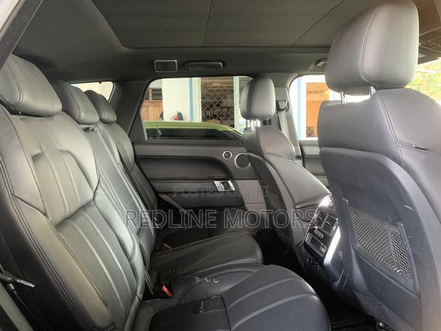 Land Rover Range Rover Sport HSE 4x4 (3.0L 6cyl 8A) 2017 Black