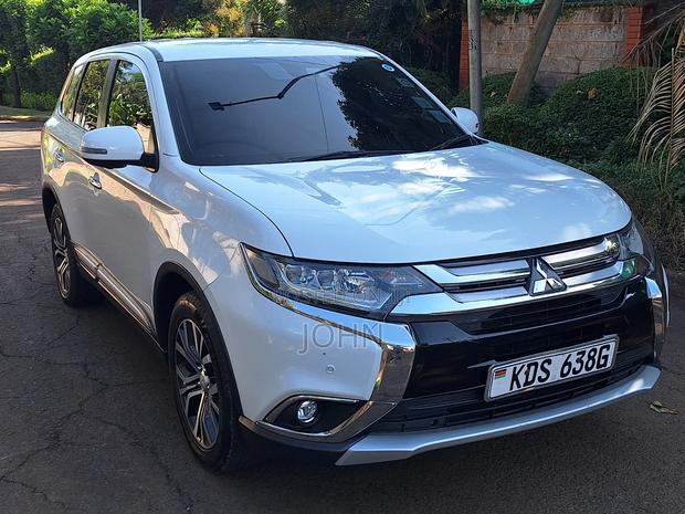 Mitsubishi Outlander 2017 Pearl