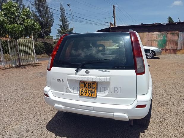 Nissan X-Trail 2003 White